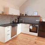 Scheune an der Pulvermühle, Tisch Küchenzeile