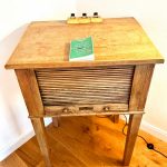 Ferienwohnung Alte Schule Windeck altes Möbelstück